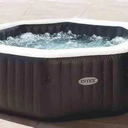 Grande Terrasse Avec Jacuzzi Villa